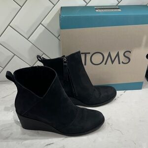 TOMS Women's Elegant Black Booties